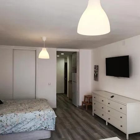 Cg3a - Nuevo Estudio, Recien Reformado, Wifi *