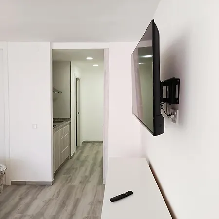 Apartment Cg3a - Nuevo Estudio, Recien Reformado, Wifi *
