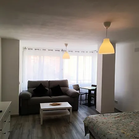 Apartment Cg3a - Nuevo Estudio, Recien Reformado, Wifi Torremolinos